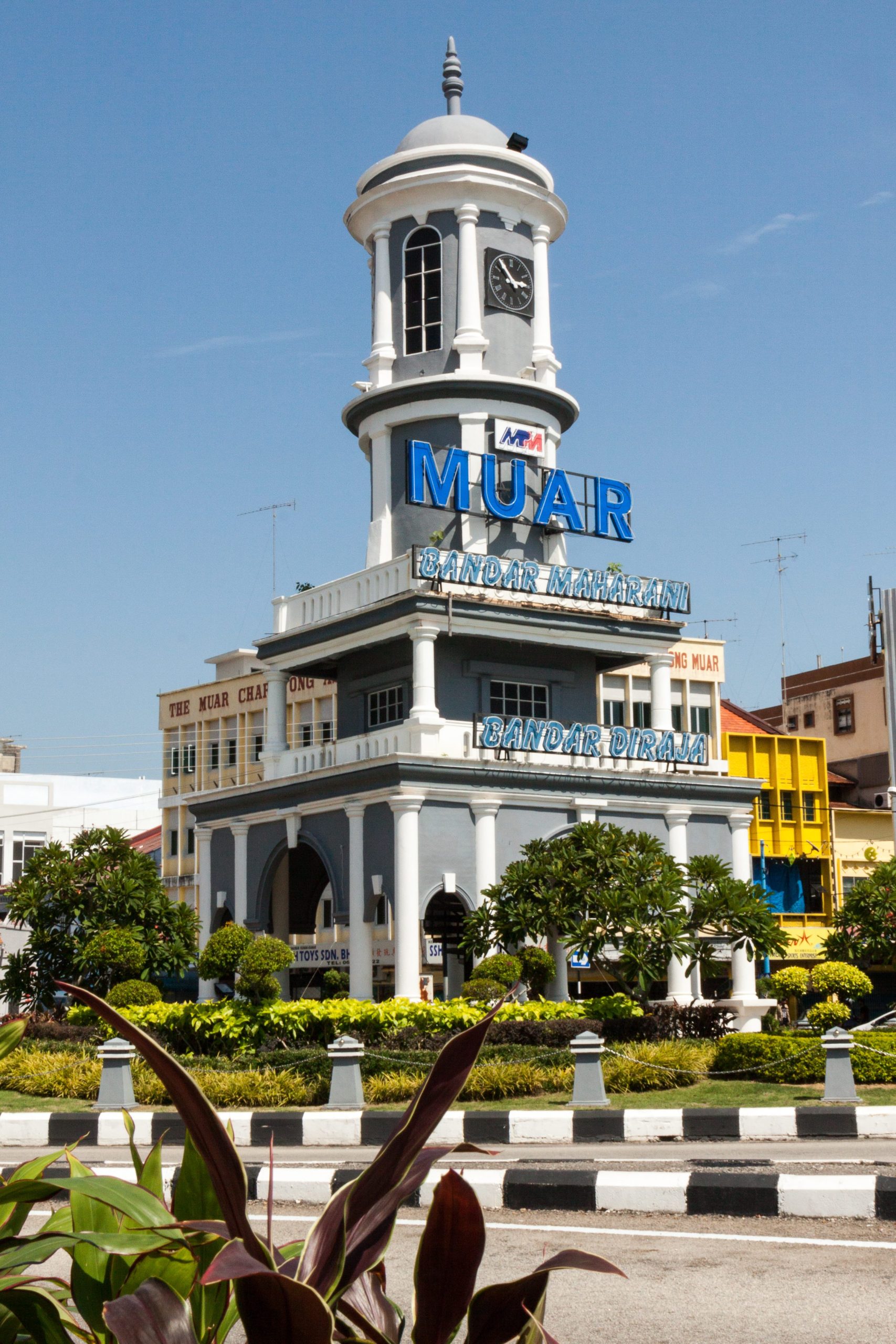 129jalan maharani 84000 muar johor scaled