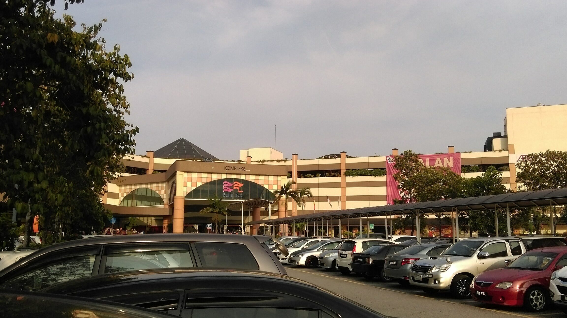 ÆON Bukit Raja 1 aeon bukit raja