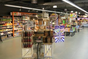 DE MARKET