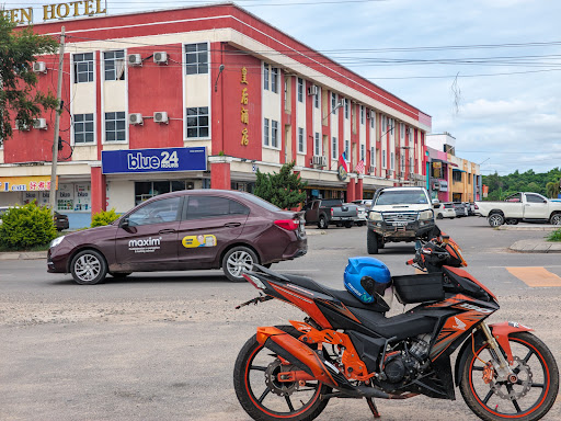 Blue 24 Hours shop, Keningau, Sabah. Blue 24 Hours shop, Keningau, Sabah.
