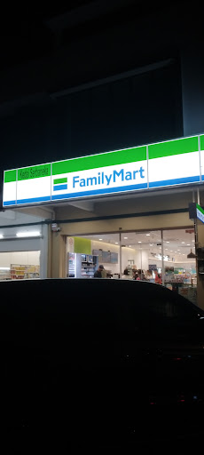 FamilyMart Taman Tasik Indah, Kluang