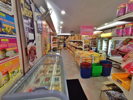 Azmi Food Marketing (Kedai kerepek, makanan sejuk beku kota tinggi)
