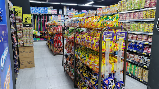New World Grocer, HK Square