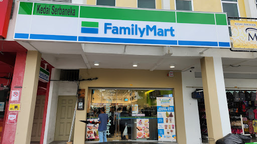 FamilyMart Taman Lumut Indah 2 FamilyMart Taman Lumut Indah 2