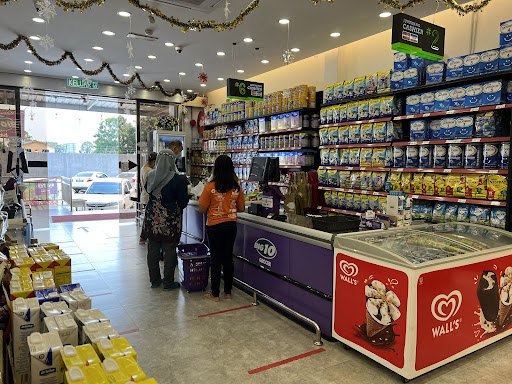 Big 10 Grocer • Bukit Baru