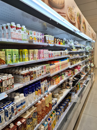 FamilyMart Dataran Puchong