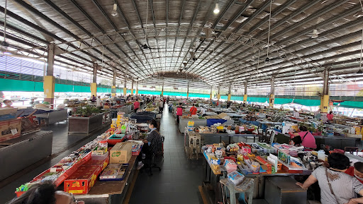 Pasar Tamu Sentral Sarikei, Sarawak. Pasar Tamu Sentral Sarikei, Sarawak.