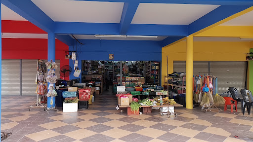 Kedai Runcit Selvi