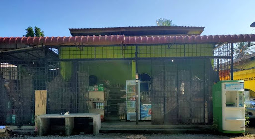 Kedai Runcit Dan Santan Mi & Za