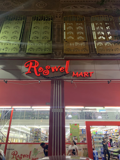 Roswel Mart Neo Cyber