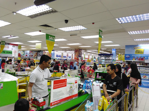 Giant Bayan Baru