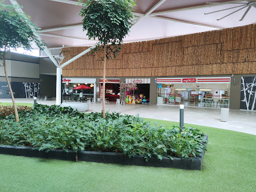 Ben's Independent Grocer, Mall of Medini