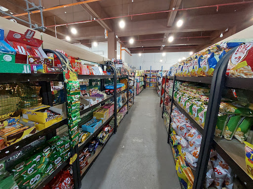 Joo Lee Grocer