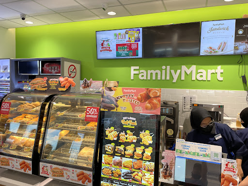 FamilyMart Caltex Tandop