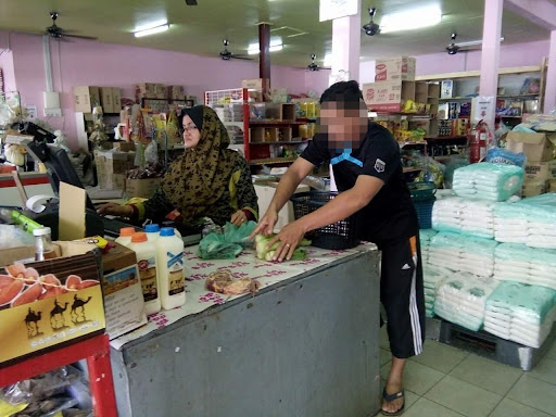 Aminah (Agrobazar Kedai Rakyat)