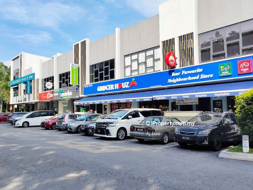 grocer houz jade hills
