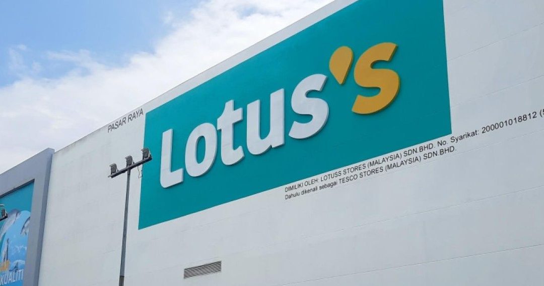 lotuss bukit indah