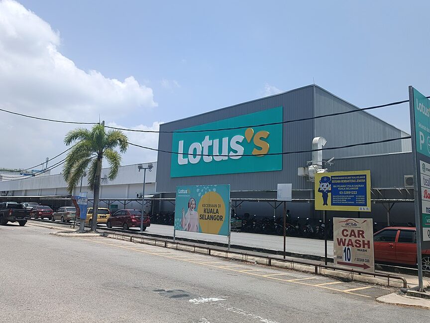 lotuss kuala selangor