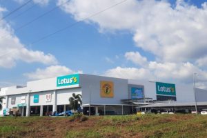 Lotus’s Manjung ( Seri Manjung, Perak )