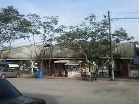 medan selera stesen bas geliga