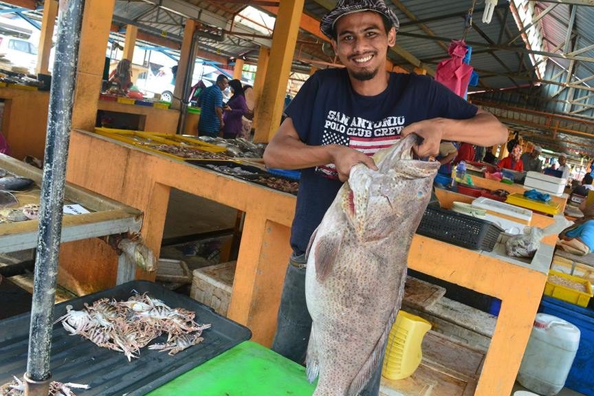 pasar nelayan kubang rotan
