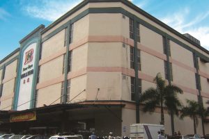 Pasaraya Billion Bahau