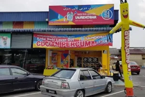 Pasaraya Pantai Selamat (Peramu)