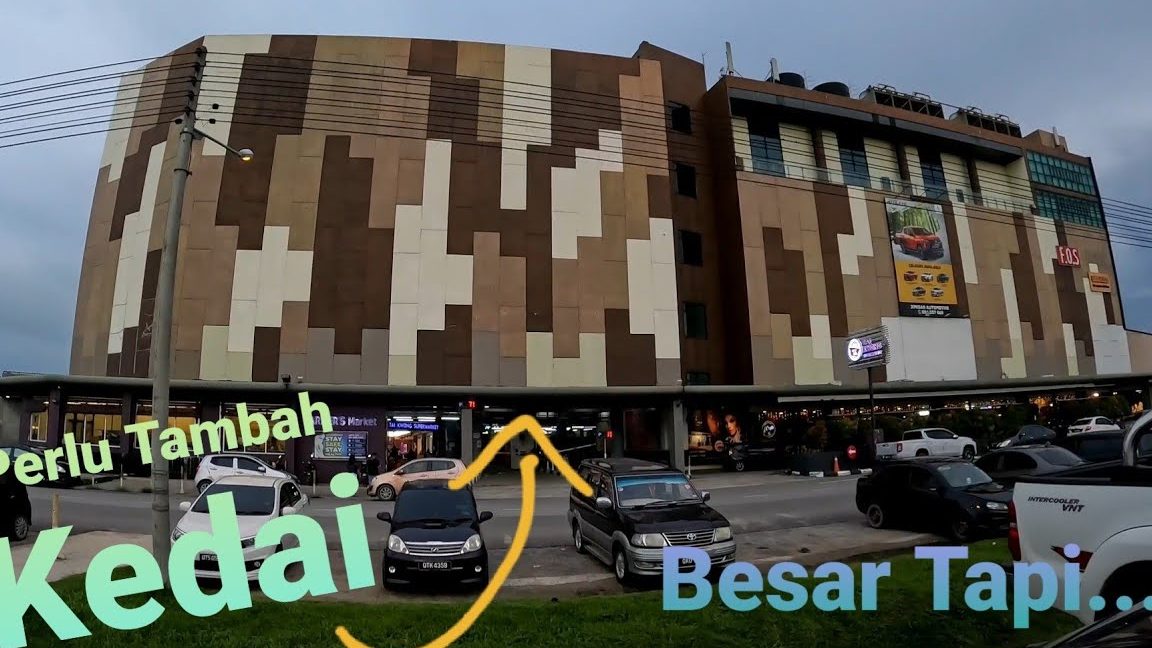 times square megamall