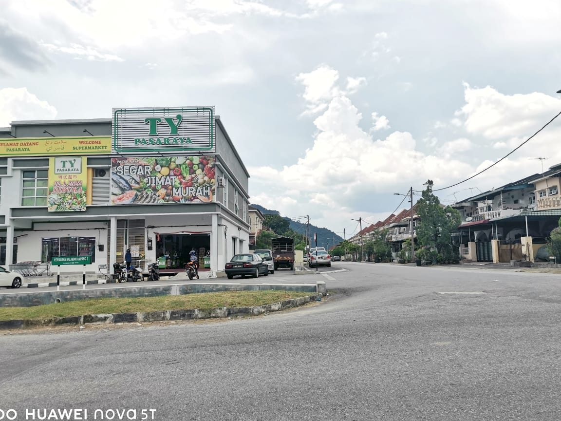 ty pasaraya kuala kangsar