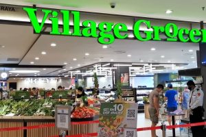 Village Grocer (City Junction)